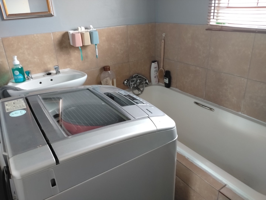 2 Bedroom Property for Sale in Pinehaven Free State